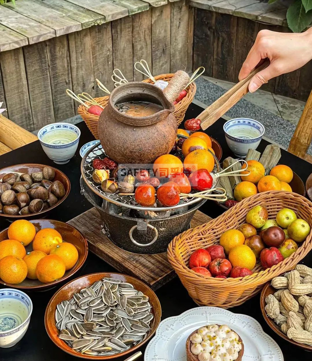 圍爐煮茶刷屏，一起來感受古詩詞中的茶風(fēng)茶韻「圍爐茶桌，炭火爐」(圖1)