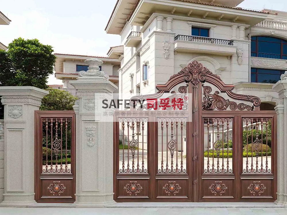 別墅大門(mén)用什么材質(zhì)好？[別墅銅門(mén)，鋁藝別墅大門(mén)](圖6)