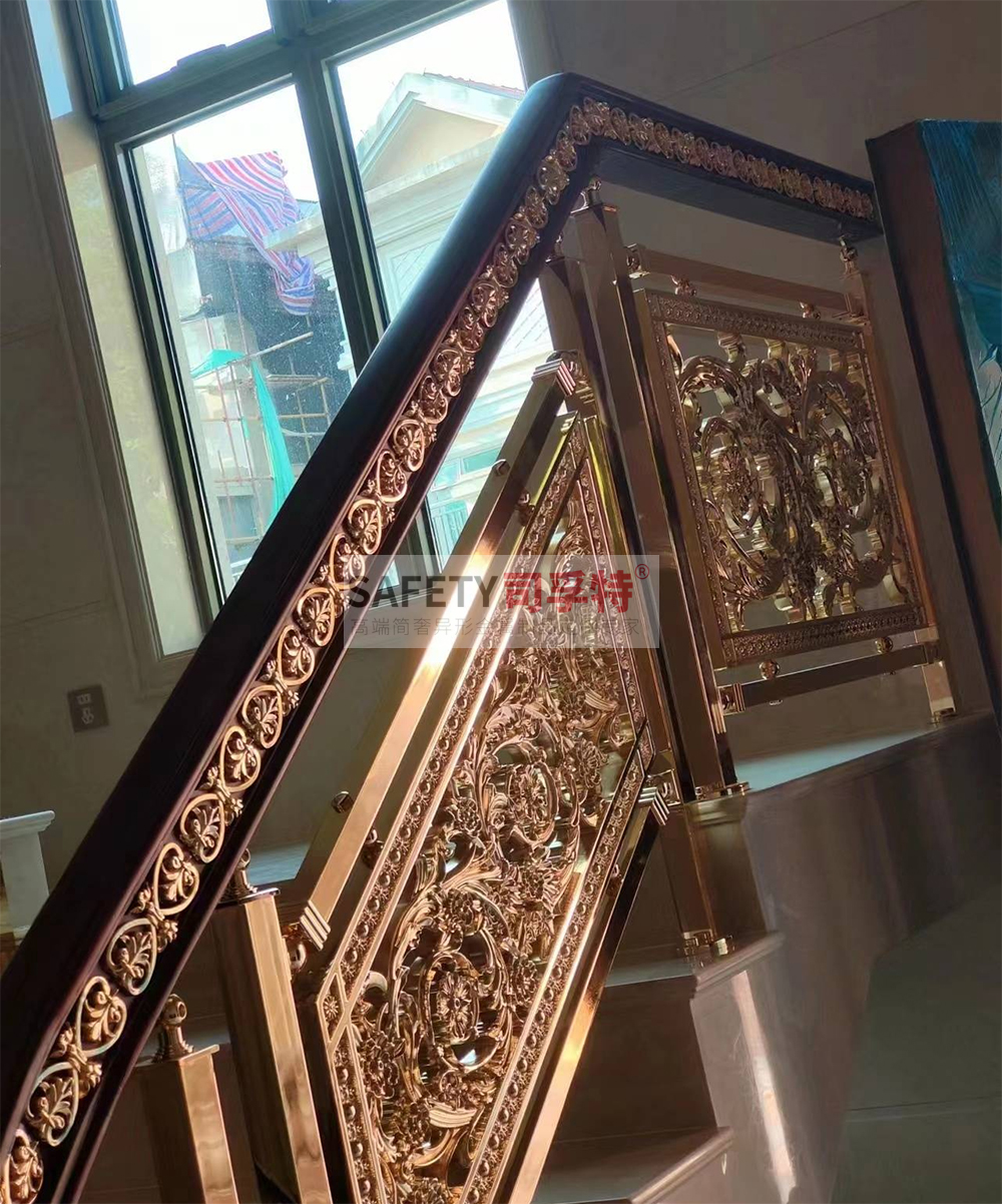 銅藝樓梯扶手：結(jié)構(gòu)獨特，造型優(yōu)美，堅固耐用[司孚特銅藝護(hù)欄，銅樓梯扶手](圖5)
