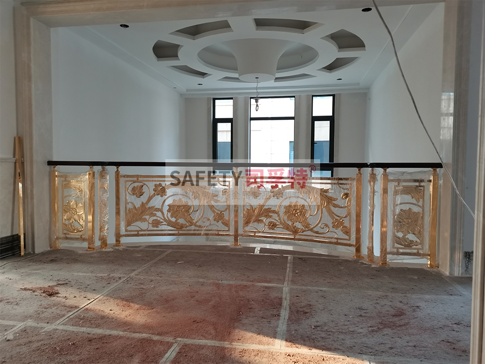 鋁藝鏤空雕花樓梯扶手：造型多樣，工藝成熟，彰顯高端品味(圖3)