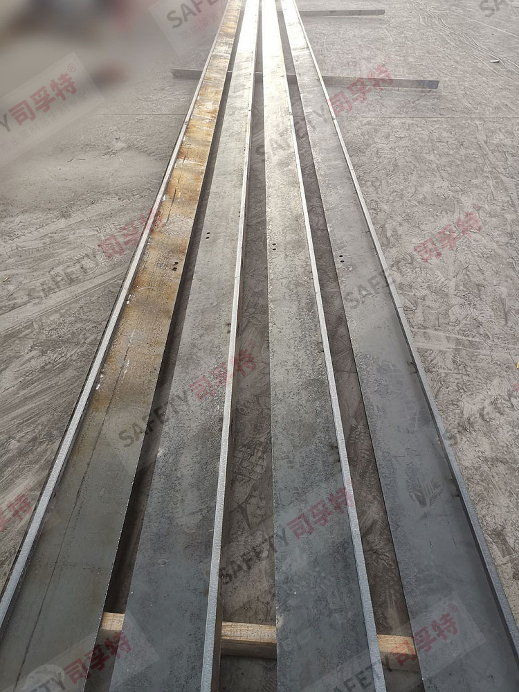 防火幕墻型材該怎么選擇 長期以來，建筑物的火災時常發生，建筑物防火一直都是設計師注重的要點，特別是外裝飾幕墻防火，關乎著逃生，阻止火勢蔓的重要防線。防火幕墻也隨之應運而生。那么，防火幕墻的最重要部分—(圖6)